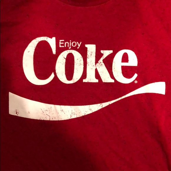 Coca Cola Logo T-Shirt - Picture 4 of 5